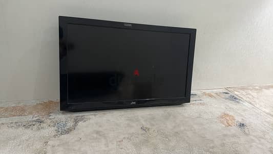 تلفزيون JVC