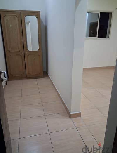 Studio flat available at Tubli
