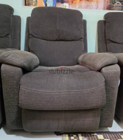 For Sale: Single Seater Recliner and Office Chair- 2 Pieces