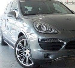 Porshe Cayenne 2013 body parts for sale