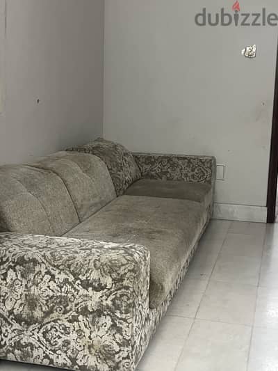 GOOD QUALITY SOFA FOR SALE
