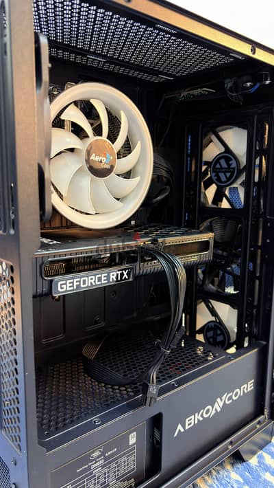 Very well taken care of Gaming PC for sale