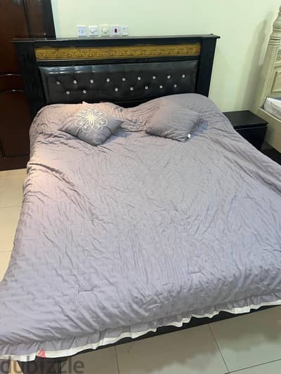 Complete Bedroom Set – Bed, Wardrobe, Dressing Table & Side Table