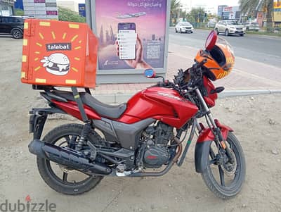 2022 model hero hunk red color
