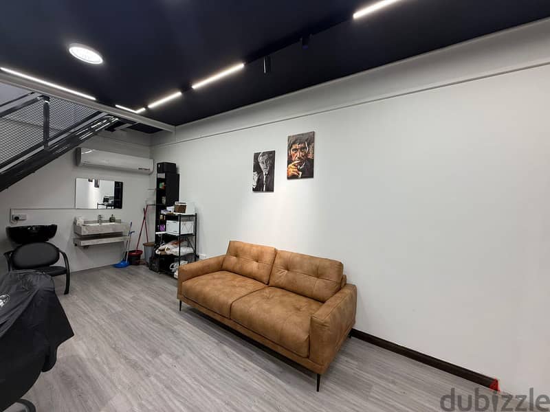 Salon for Sale with mezzanine floor - 5800 bd 1