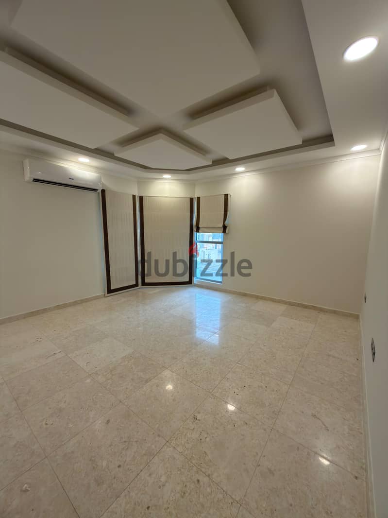 للايجارفيلا مودرن في الزلاق تلفون 36364714  rent villa in zallaq call 9