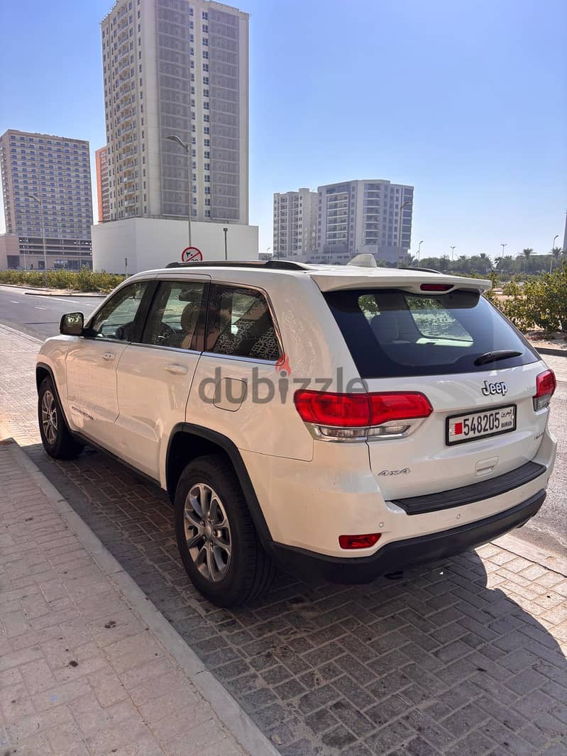 Jeep Grand Cherokee Laredo 2015 V6 - Expat Leaving 4