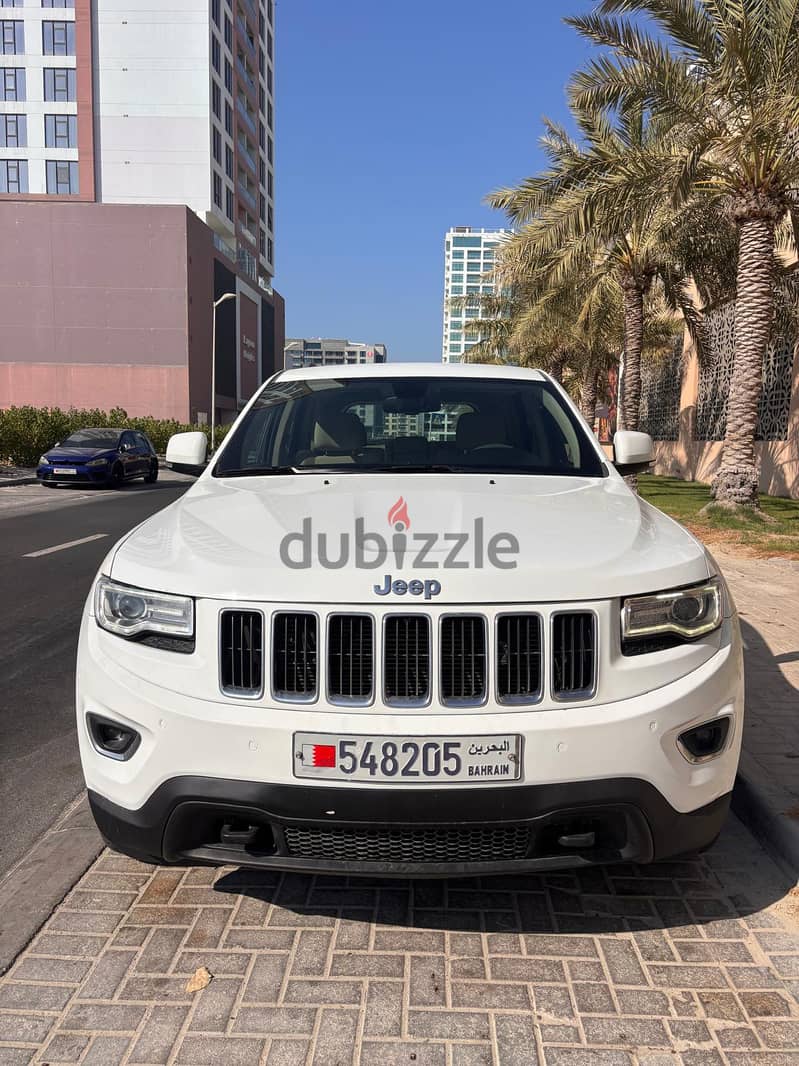 Jeep Grand Cherokee Laredo 2015 V6 - Expat Leaving 5