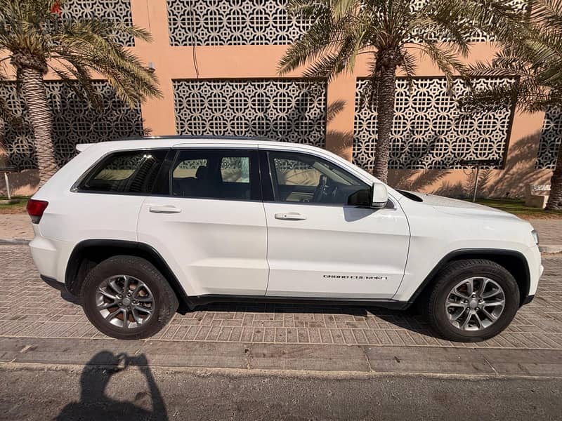 Jeep Grand Cherokee Laredo 2015 V6 - Expat Leaving 6