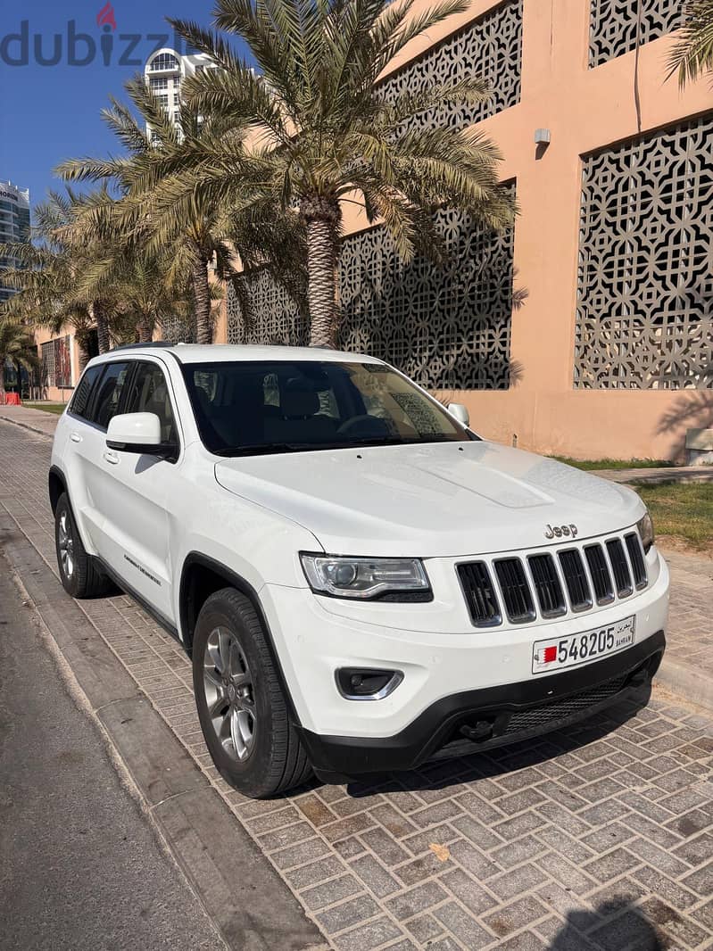 Jeep Grand Cherokee Laredo 2015 V6 - Expat Leaving 7