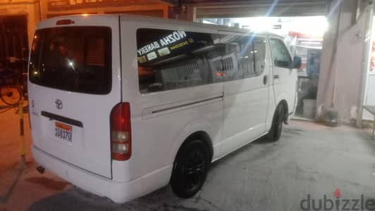 Toyota Hiace 2009
