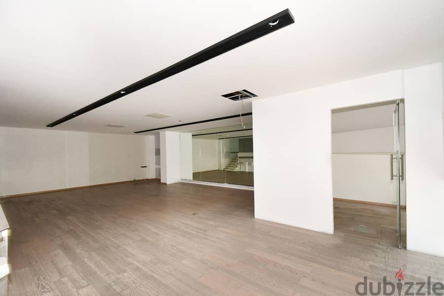 Special offer - Showroom/ STORE FOR RENT 2