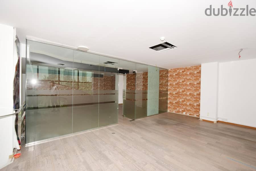 Special offer - Showroom/ STORE FOR RENT 9