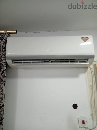 Gree 1  ton split air condition