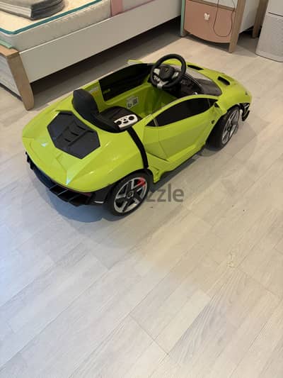 Lamborghini - Centenario Kids Ride-On Car - 12V - Green