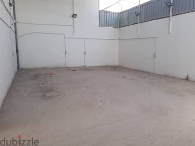 Rent for Fabrication workshop / Car Garage: Contact whats app:35317080