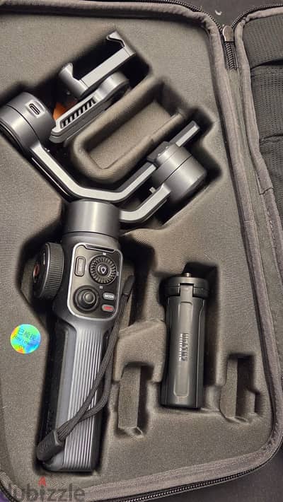 Zhiyun smooth 5 gimbal