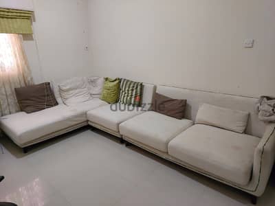 للبيع جلسة كراسي مستخدمة for sale used seating set
