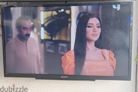 SONY 32 inch led TV for sale