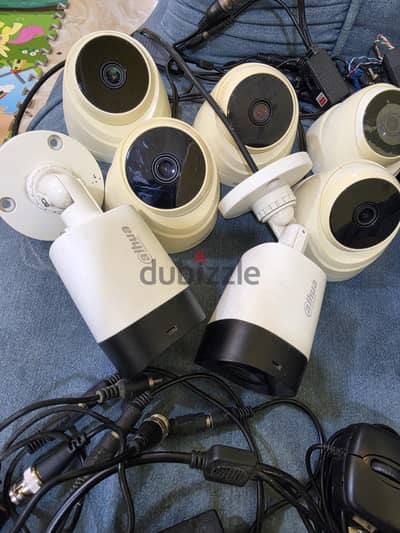 7 cameras CCTV system