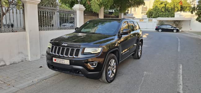 jeep grand Cherokee lardo v6 2015 second owner lady use original paint