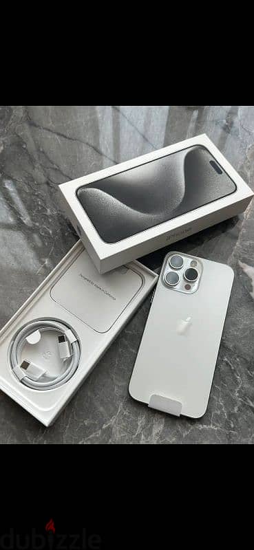 excellent condition 15 pro max 256gb Complete box for sale