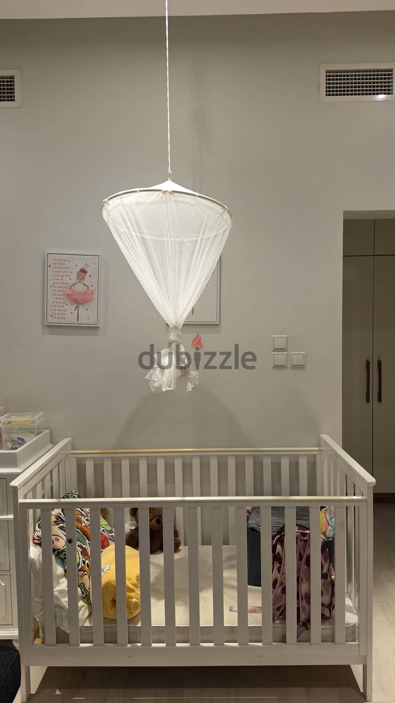 Cribs/ Cot & Beds with Mattress for Babies & Toddlers سرير أطفال 2