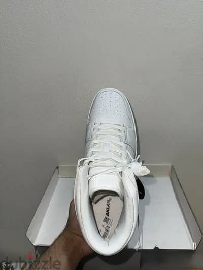 Oaklan original white sneakers