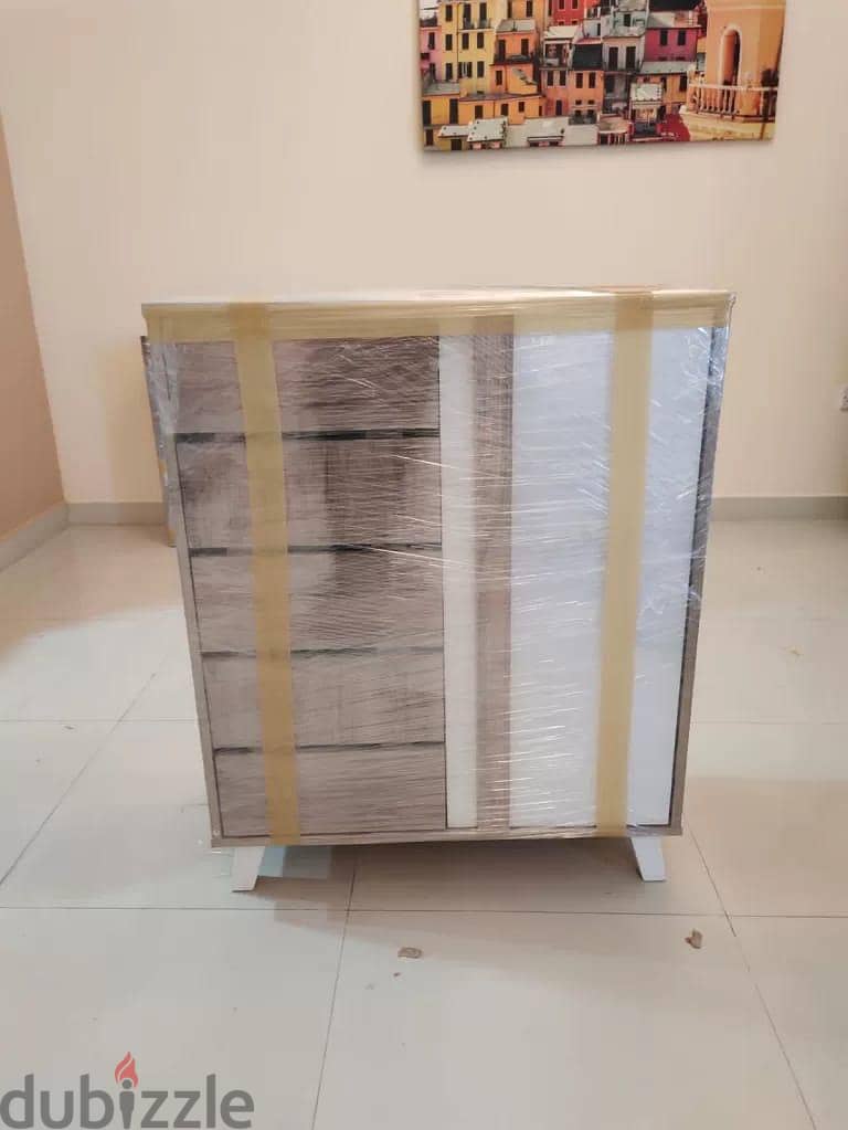 shifting household items packing & moving furniture house mover packer 14