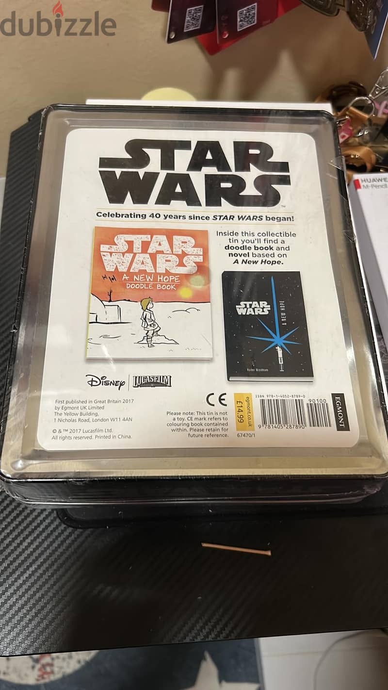 Star Wars 40th Anniversary Tin: Book of the Film and Doodle Book 1