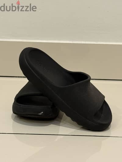 Adidas slides