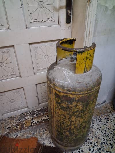 Gas cylinder sadiq for sale in Hoora