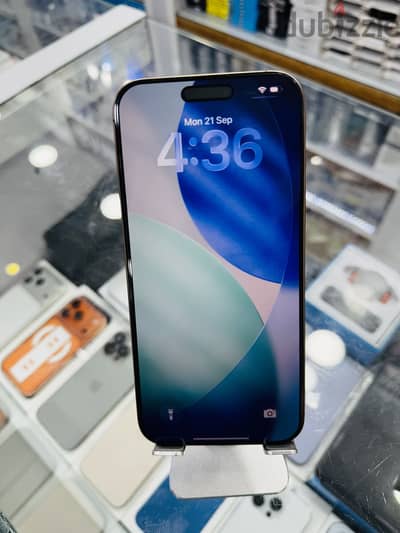 Apple - iPhone 16 Pro Max