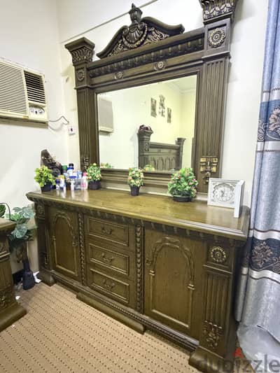 URGENT SALE – KING SIZE BEDROOM SET