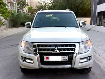 MITSUBISHi PAJERO GLS#2022 #FULL OPTION WITH SUNROOf#AGENT MAINTAIED