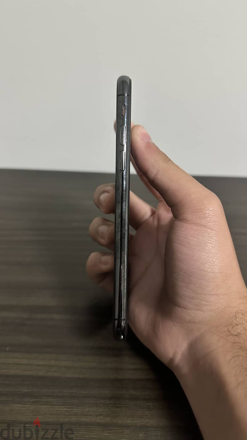 iPhone XS 256gb QUICK SALE 3