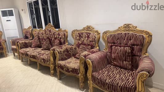Classic wooden sofa set