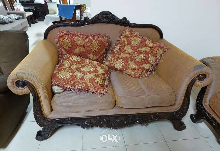 Sofa set for sell 2+2+3 95 BHD requires refurbishment 2