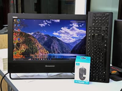 Lenovo all-in-one Core i7 4th 4GB/256GB SSD 20’’ Display Full HD 45 BD