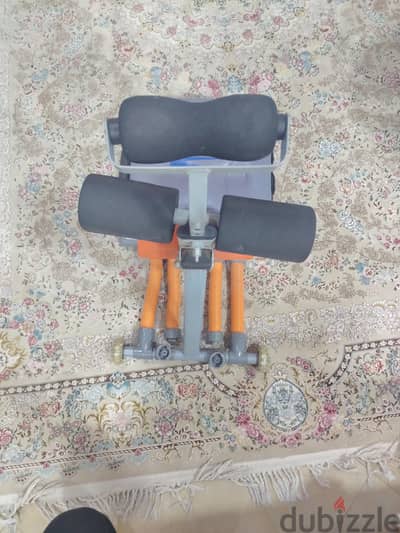 جهاز تمرين بطن
