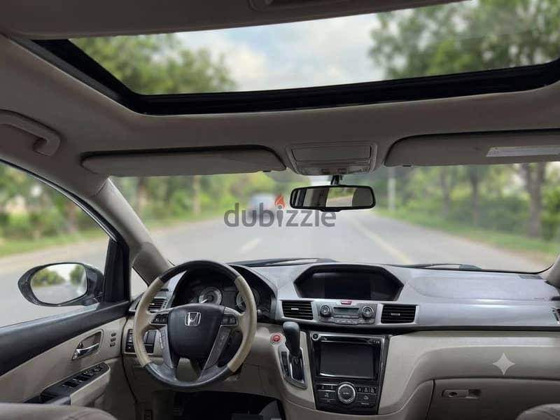 Honda Odyssey - TOURING -2014 for sale 2