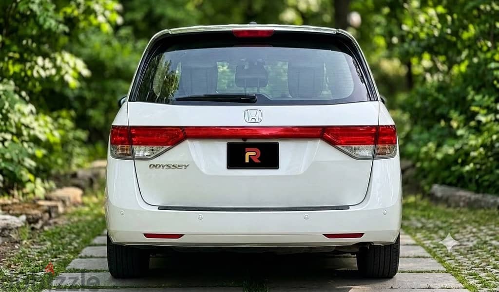 Honda Odyssey - TOURING -2014 for sale 8