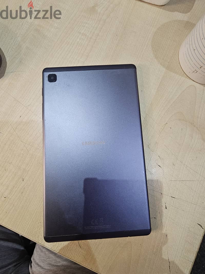 Lenovo  64gb working perfectly 30 + Galaxy Tab A7 Lite 20BD 4
