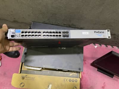 HP ProCurve Gigabit Network Switches 10/100/1000 with 4 SF Fiber
