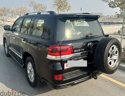 Toyota Land Cruiser 2018 GXR V8 سبير علاق وكالة