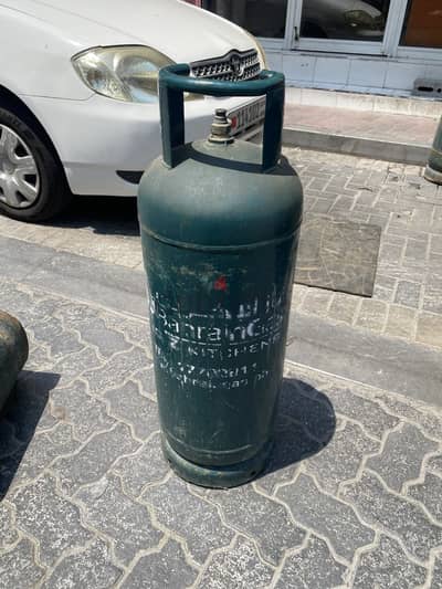 Bahrain gas clyinder medium size free delivery mobile :37720981