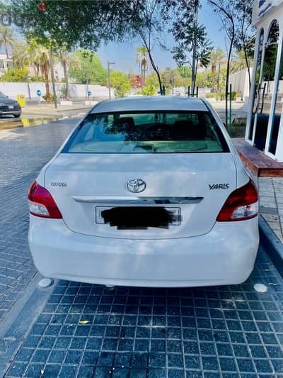 Toyota Yaris 2013 model .