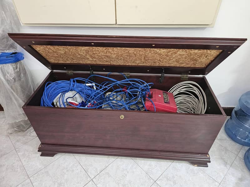 Wooden Storage Trunk / Blanket Box 1