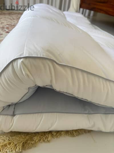 Mattress topper