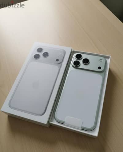 Apple - iPhone 17 Pro Max